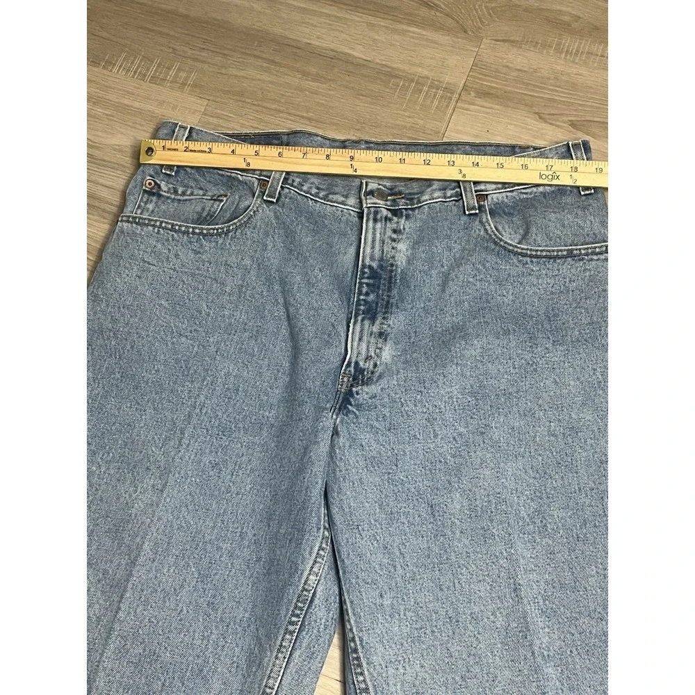 Vintage Levi's 560 Loose Fit Tapered Leg Jeans Light Wash Y2K 38x30(Fits 38x28)